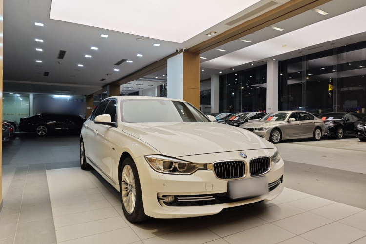 宝马3系 2015款 320Li 超悦版豪华设计套装车身外观6003
