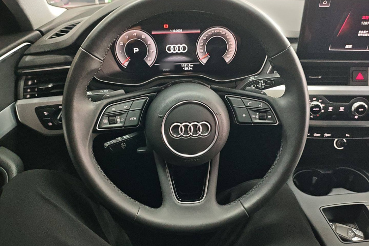 奥迪A4L 2024款 40 TFSI 时尚动感型局部细节13