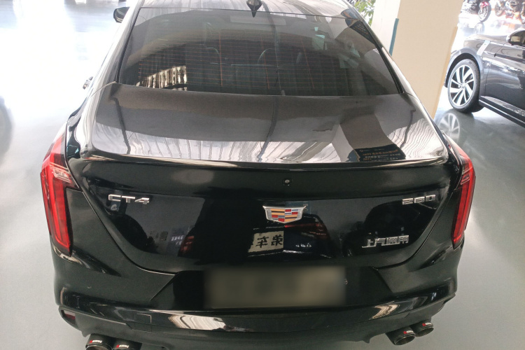 凯迪拉克CT4 2023款 25T 豪华型车身外观6