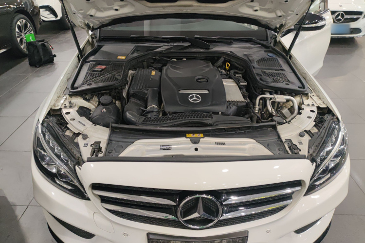 奔驰C级 2015款 C 300 运动版局部细节24