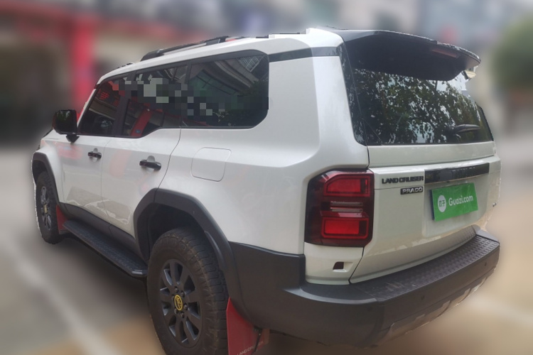 丰田 普拉多 2024款 2.4T 悍野WX版 6座车身外观6003