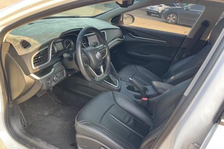 别克 阅朗 2019款 18T 自动互联精英型 国VI中控内饰7002