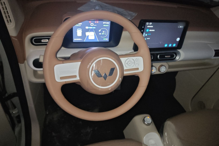 五菱汽车 宏光MINIEV 2024款 第三代 215km 青春版局部细节13