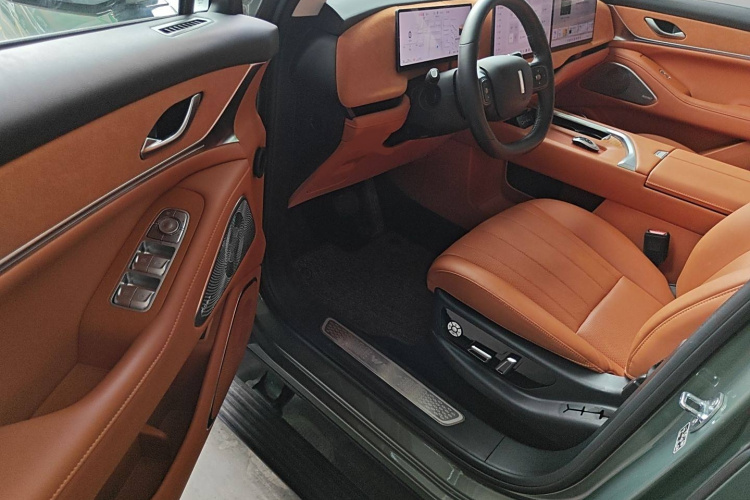 魏牌 蓝山 2025款 四驱 Ultra中控内饰7003