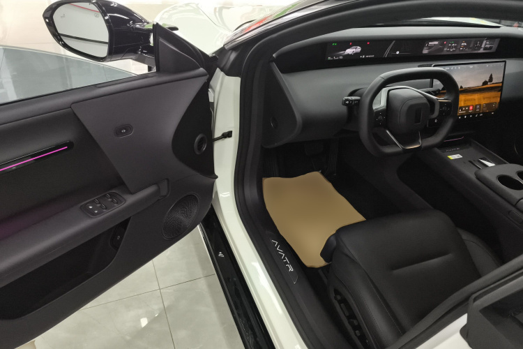 阿维塔06 2025款 Ultra纯电版中控内饰20