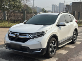 本田CR-V 2019款 240TURBO CVT四驱尊贵版 国V
