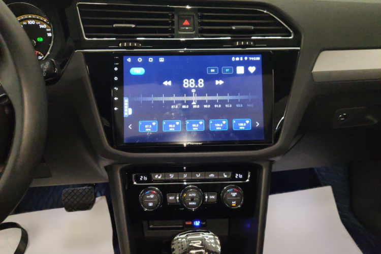 大众 途观L 2019款 改款 330TSI 自动两驱智动豪华版 国VI局部细节16