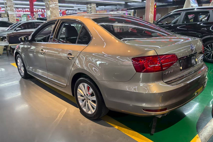 大众 速腾 2016款 230TSI 25周年纪念版车身外观6003