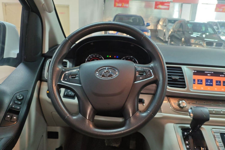 上汽大通MAXUS 大通G10 2018款 PLUS 2.0T 自动智享版中控内饰13