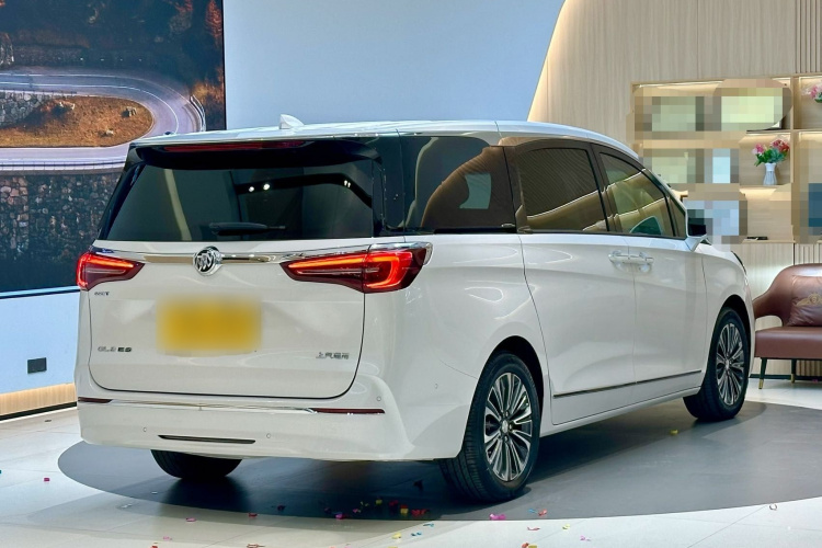 别克GL8 2022款 ES陆尊 653T 旗舰型车身外观6007