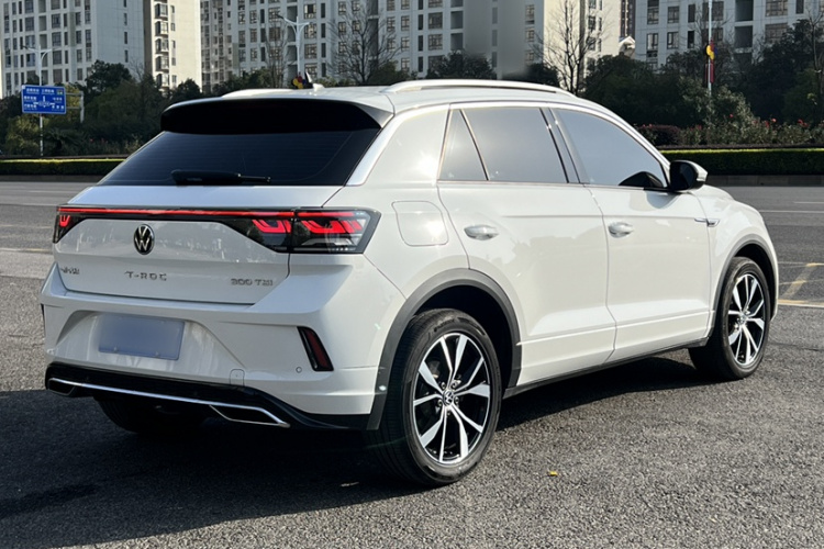 大众 T-ROC探歌 2024款 300TSI DSG两驱辰光版车身外观6005