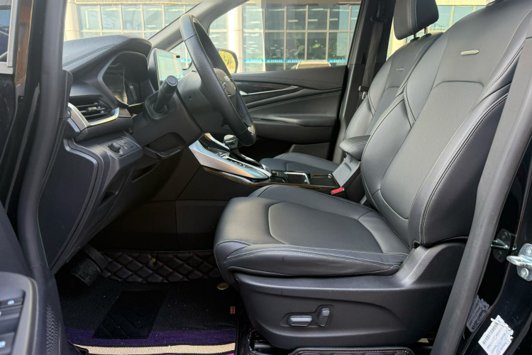 上汽大通MAXUS 大通G50 2020款 1.5T 自动豪华版中控内饰7001