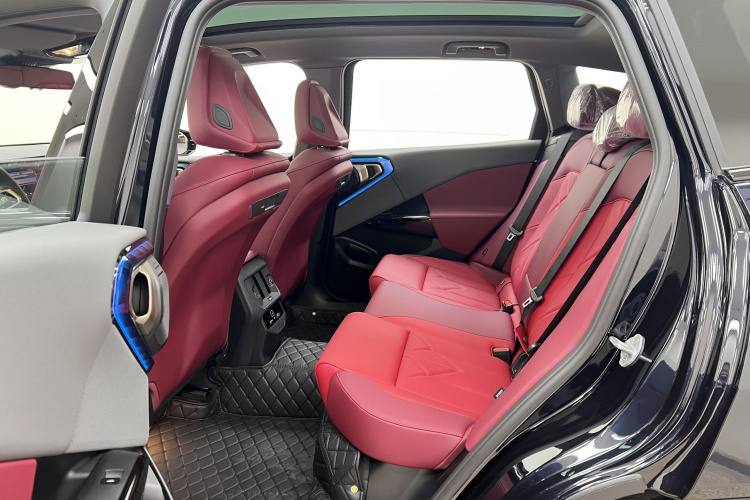 宝马X3 2025款 xDrive30L 领先型 M运动曜夜套装中控内饰7005