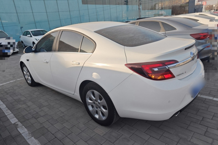 别克 君威 2015款 1.6T 领先技术型车身外观4