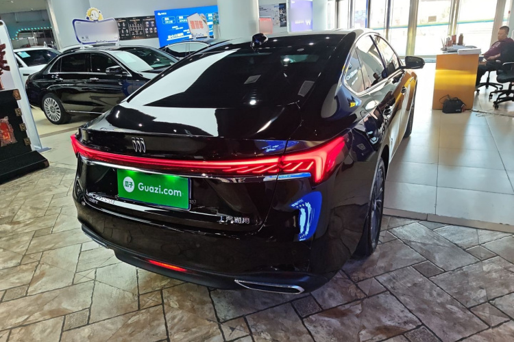 别克 君越 2025款 28T 白金版车身外观7