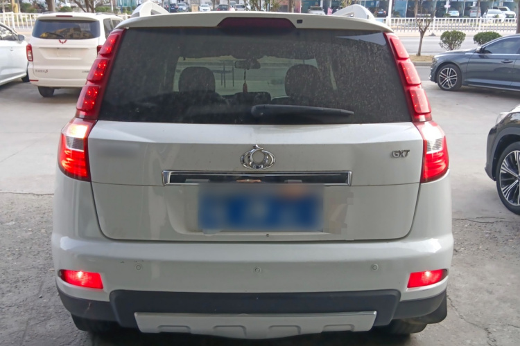 吉利汽车 吉利GX7 2015款 运动版 2.0L 自动尊享型车身外观6