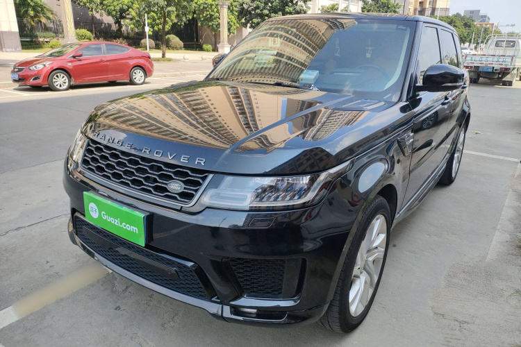 路虎 揽胜运动版 2020款 3.0 L6 HSE DYNAMIC车身外观1