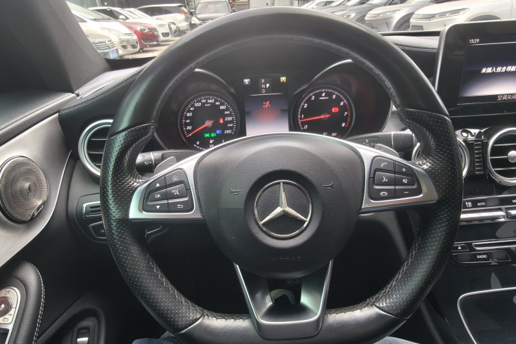 奔驰C级(进口) 2017款 C 200 4MATIC 轿跑版局部细节9007