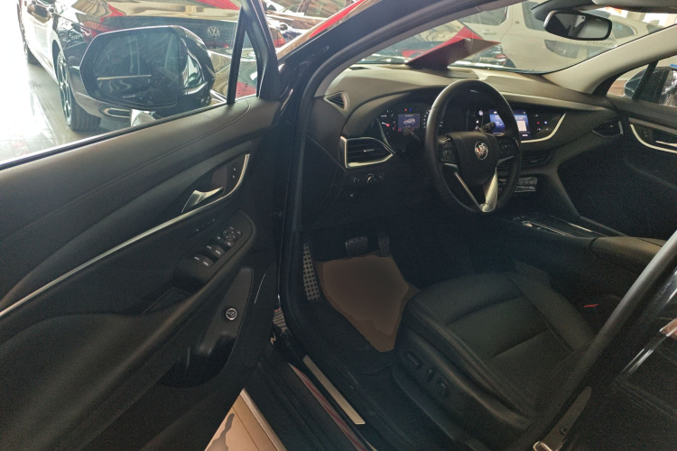 别克 昂科旗 2020款 28T 四驱尊贵型中控内饰7003