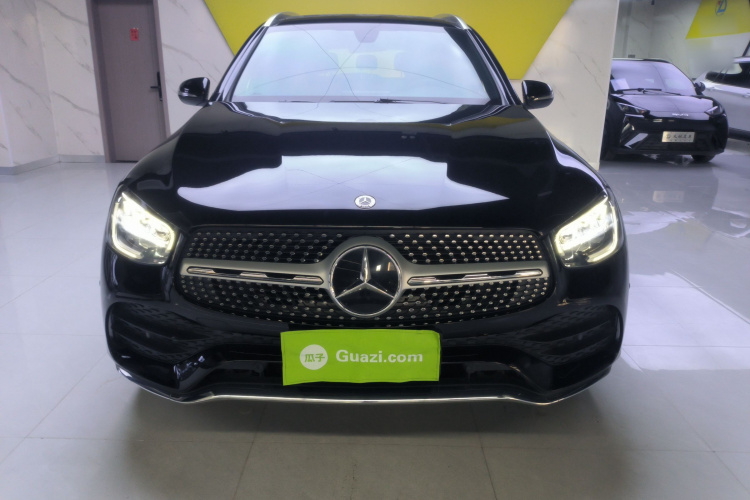 奔驰GLC 2020款 GLC 260 L 4MATIC 豪华型车身外观2