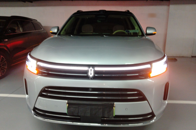 鸿蒙智行 问界M7 2024款 1.5T 智驾四驱Max版 5座车身外观6001