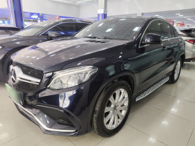 奔驰GLE轿跑 2017款 GLE 320 4MATIC 轿跑SUV
