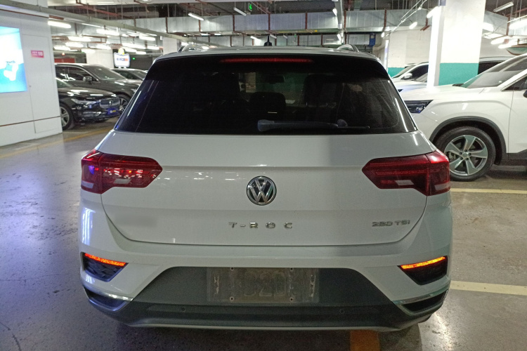 大众 T-ROC探歌 2019款 280TSI DSG两驱舒适型 国VI车身外观6