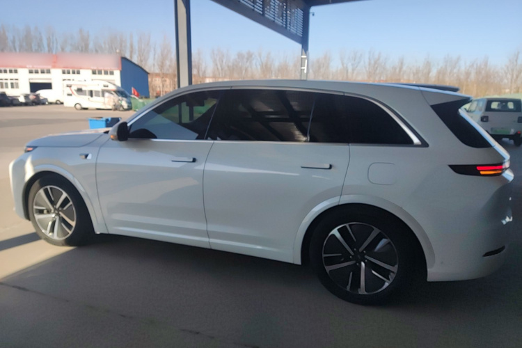 理想汽车 理想L7 2024款 Pro车身外观4