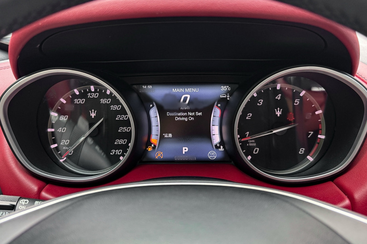 玛莎拉蒂 Levante 2016款 3.0T 标准型中控内饰14