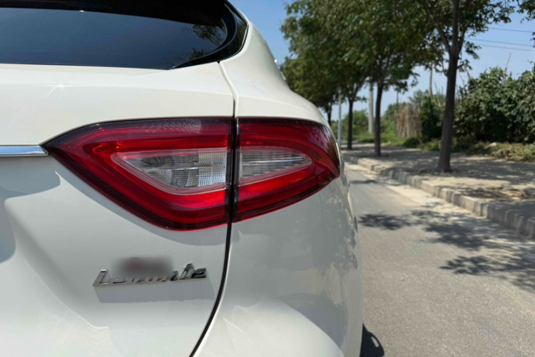 玛莎拉蒂 Levante 2018款 3.0T 经典版车身外观6008