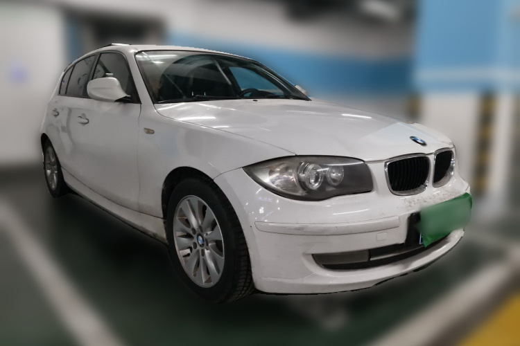 宝马1系(进口) 2008款 120i 自动挡车身外观3