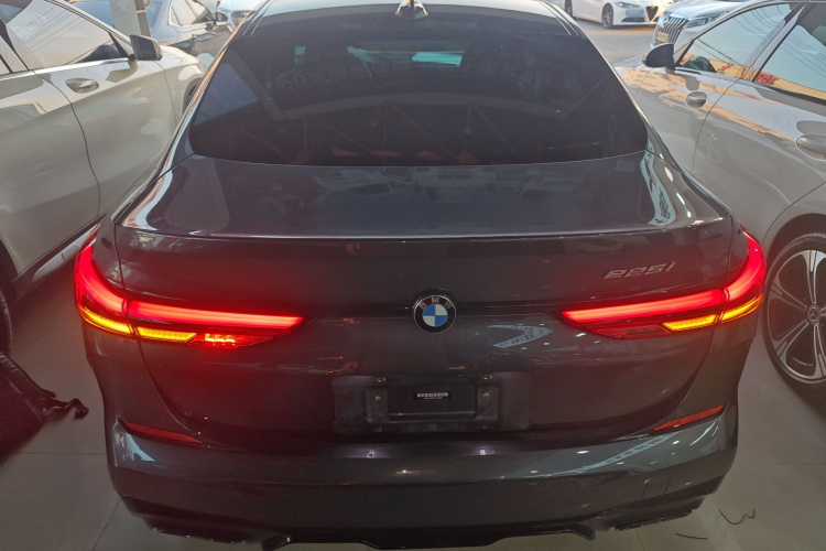 宝马2系(进口) 2021款 225i 四门轿跑车 M运动曜夜套装车身外观6004