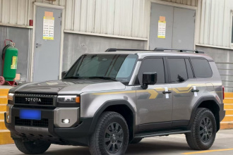 丰田 普拉多 2024款 2.4T 悍野WX版 6座