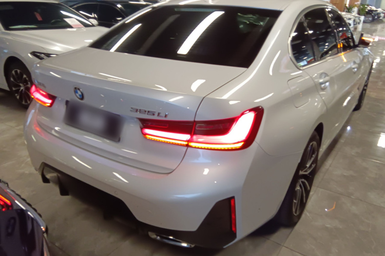 宝马3系 2023款 325Li M运动套装车身外观7