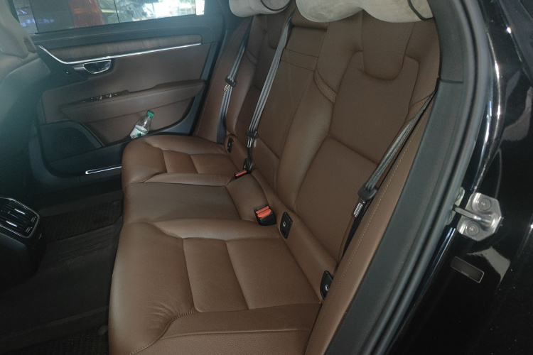 沃尔沃S90 2021款 B5 智远豪华版中控内饰21