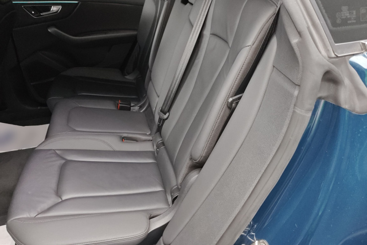 奥迪Q8 2021款 55 TFSI 豪华动感型中控内饰7004