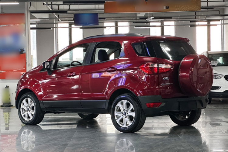 福特 翼搏 2013款 1.5L 自动风尚型车身外观6007