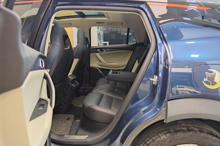 领克06 2020款 1.5T 耀Halo车身外观6008