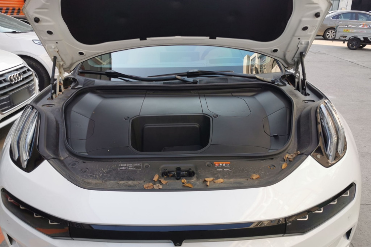 极氪001 2022款 超长续航双电机 YOU版局部细节24