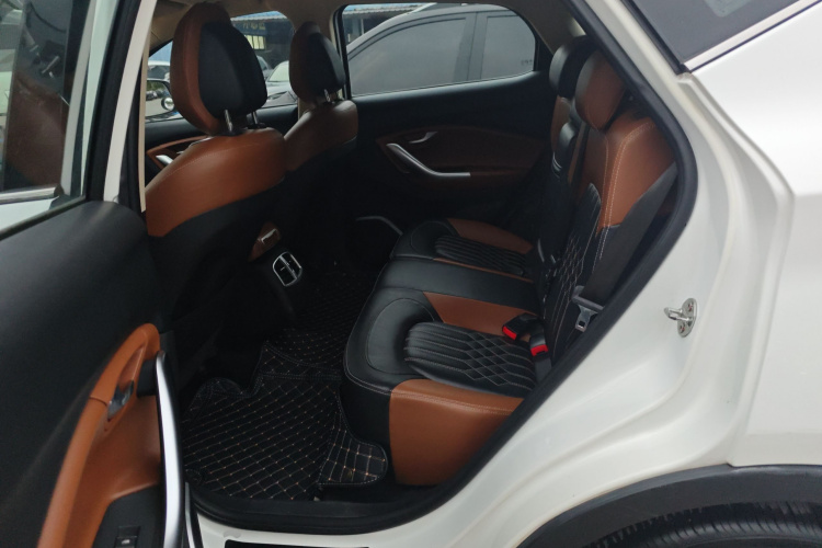 东南DX7 2018款 1.5T 自动荣耀版中控内饰21