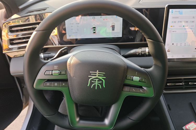比亚迪 秦L 2025款 DM-i 智驾版 80KM领先型中控内饰13