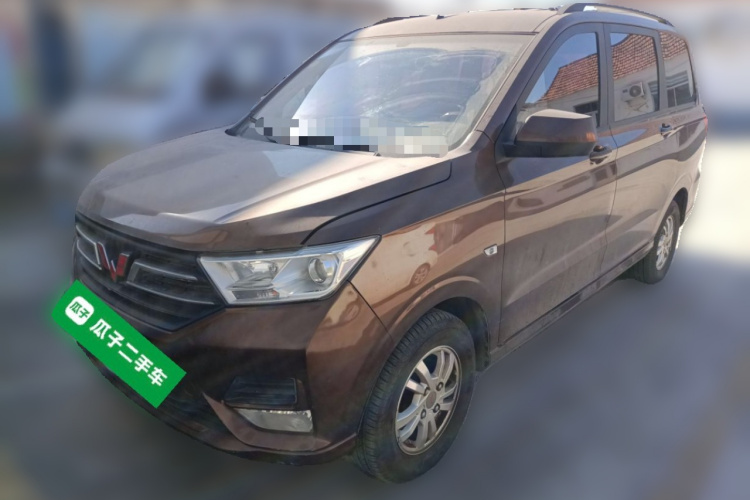 五菱汽车 五菱宏光 2019款 1.5L S舒适型国VI LAR车身外观1