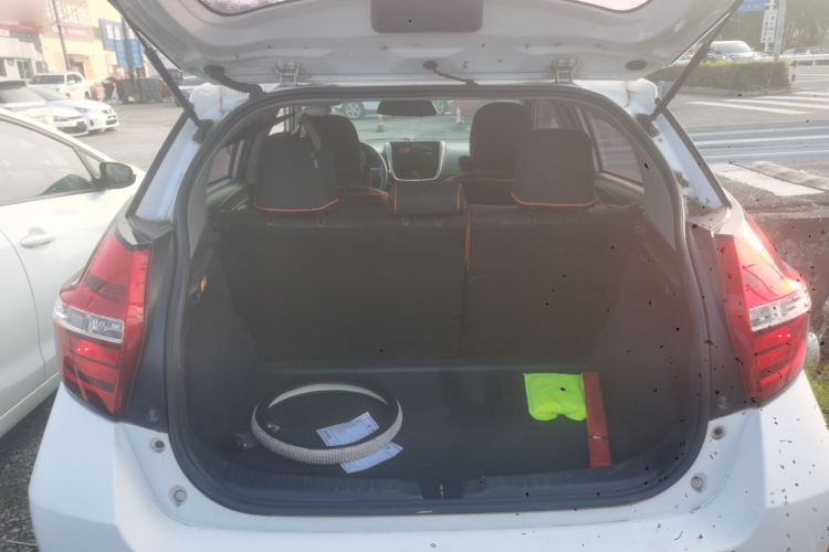 丰田 YARiS L 致炫 2019款 1.5E CVT魅动版 国VI机舱底盘23