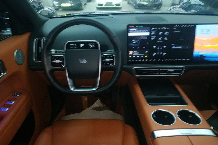 理想汽车 理想L9 2022款 Max中控内饰13