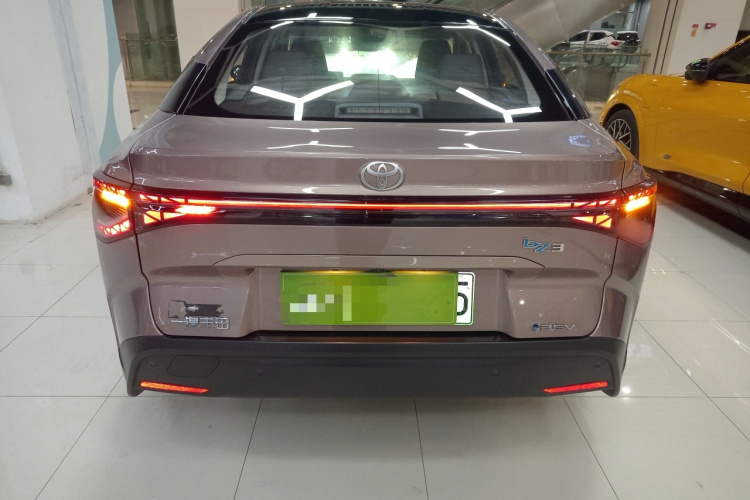 丰田bZ3 2024款 616km 长续航Premium车身外观6004