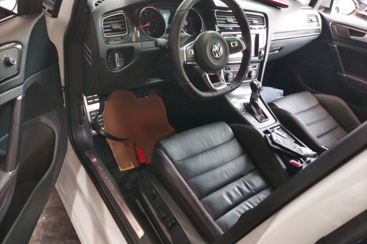 大众 高尔夫GTI 2016款 2.0TSI GTI中控内饰20