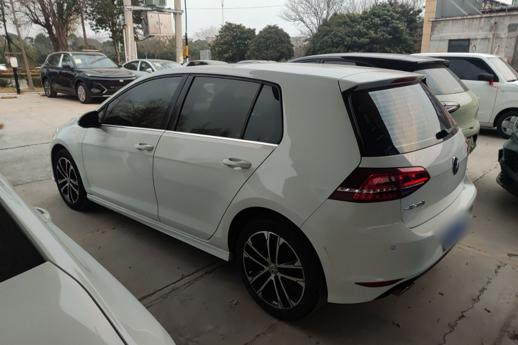 大众 高尔夫 2017款 280TSI 自动R-Line百万辆纪念版车身外观4