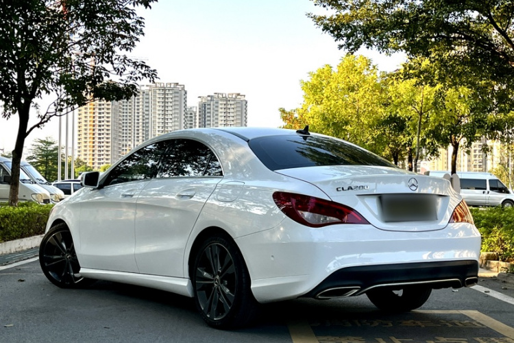 奔驰CLA 2018款 CLA 200 动感型车身外观6005