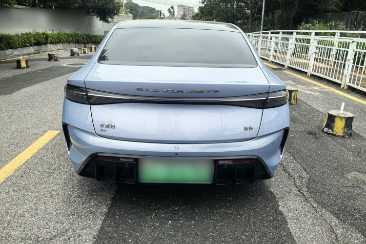 比亚迪 海豹 2022款 700km 长续航后驱版车身外观6004