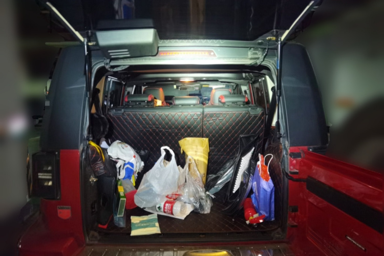 北京BJ40 2020款 2.0T 自动四驱城市猎人版侠客型中控内饰23